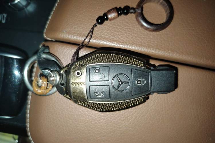 Used Mercedes-Benz GLS  Vehicle Key