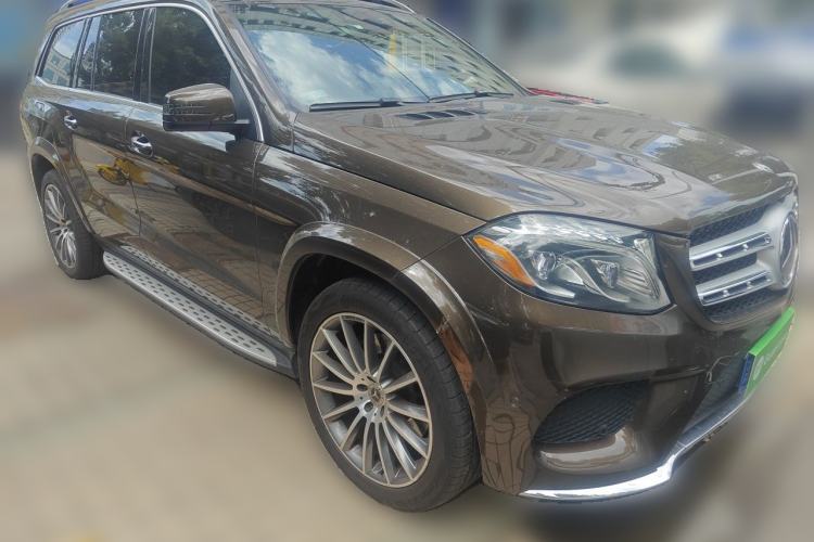 Used Mercedes-Benz GLS  Front Right 45 Deg