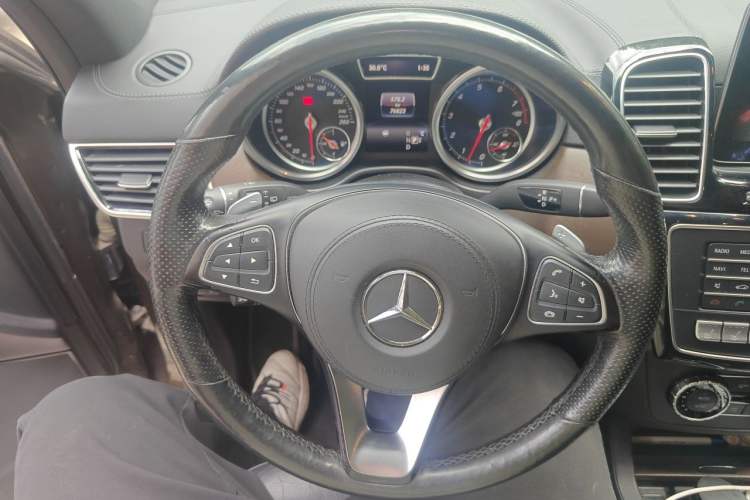 Used Mercedes-Benz GLS  Steering Wheel