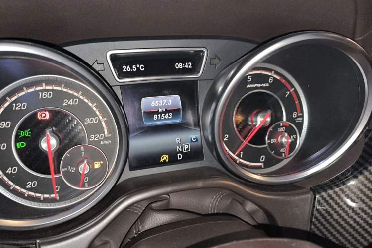 Used Mercedes-Benz GLS 2017 GLS 400 4MATIC Fashion Edition Odometer Close Up