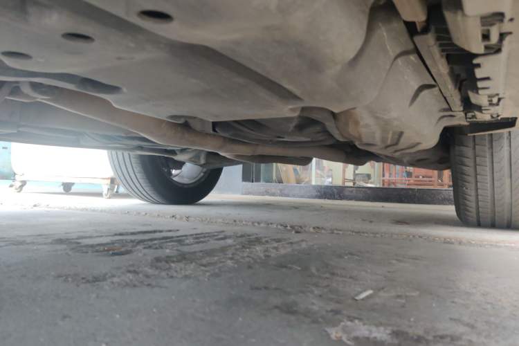 Used Mercedes-Benz GLS  Chassis Rear Left