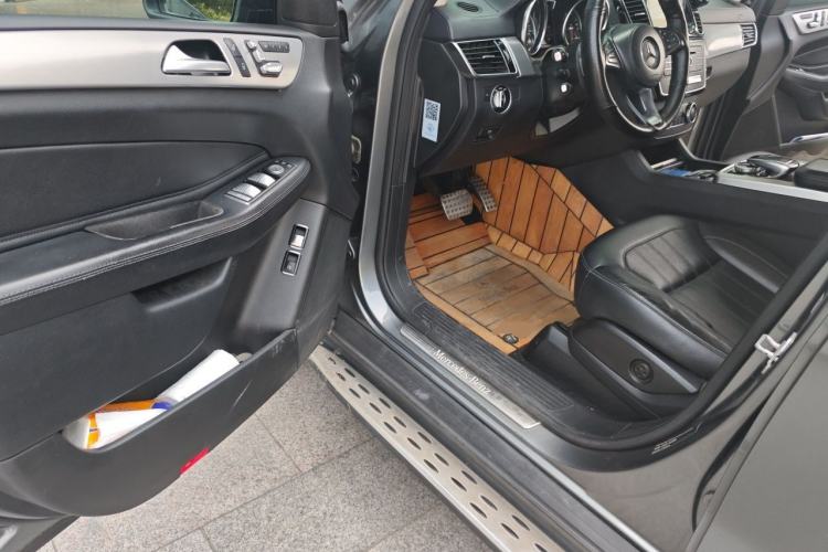 Used Mercedes-Benz GLS 2017 GLS 400 4MATIC Dynamic Model Driver Seat