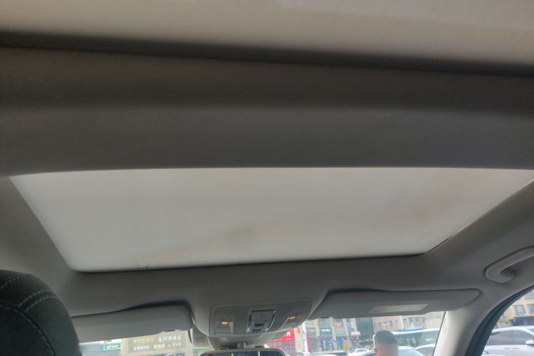 Used Mercedes-Benz GLS  Headliner