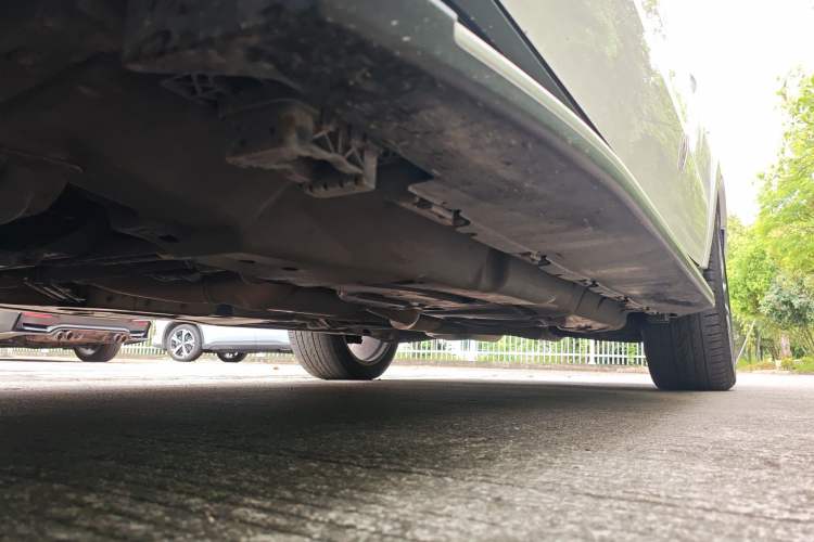 Used Mercedes-Benz GLS  Chassis Front Left