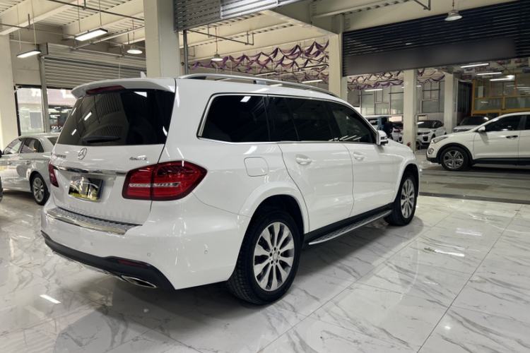Used Mercedes-Benz GLS 2017 GLS 400 4MATIC Dynamic Model Exterior 5