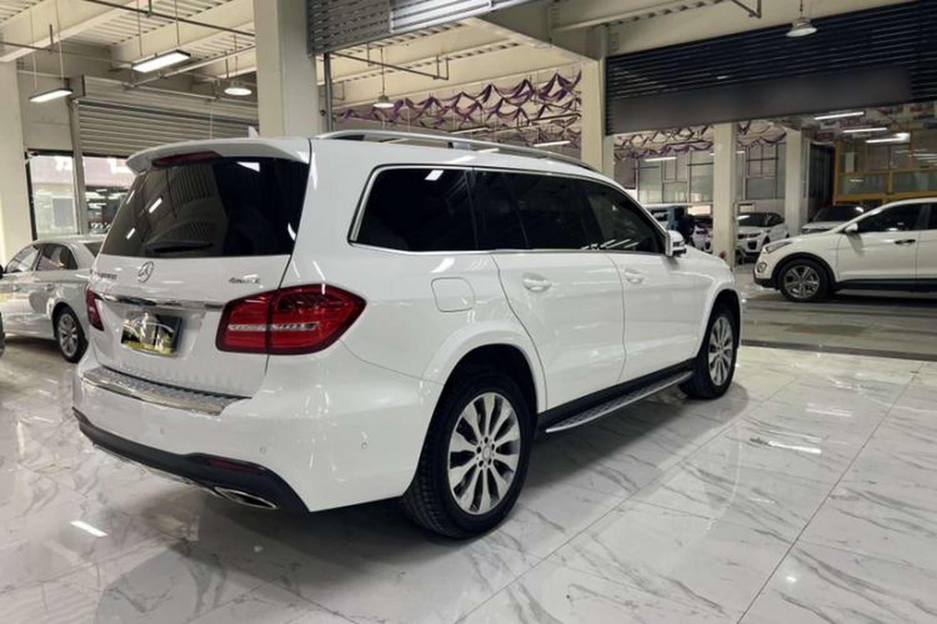 Used Mercedes-Benz GLS 2017 GLS 400 4MATIC Dynamic Model Exterior 5