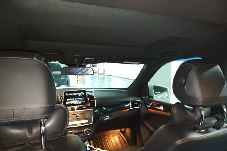 Used Mercedes-Benz GLS 2017 GLS 400 4MATIC Luxury Model Headliner