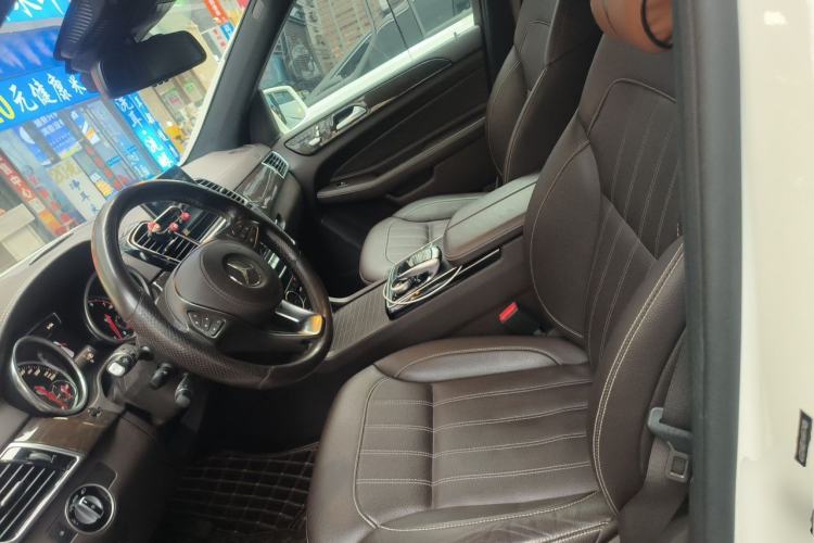 Used Mercedes-Benz GLS  Left Front Seat