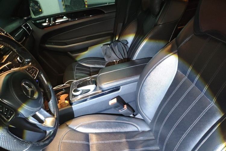 Used Mercedes-Benz GLS 2017 GLS 400 4MATIC Luxury Model Left Front Seat