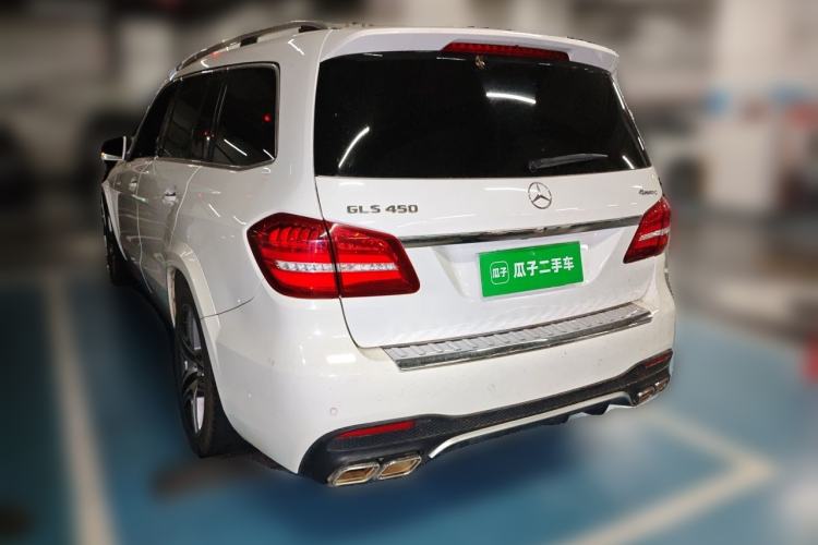 Used Mercedes-Benz GLS 2017 GLS 400 4MATIC Luxury Model Rear Left 45 Deg