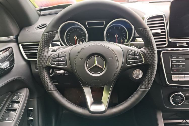 Used Mercedes-Benz GLS  Steering Wheel