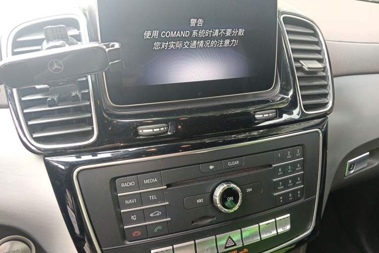 Used Mercedes-Benz GLS 2018 GLS 320 4MATIC Audio And AC Panel