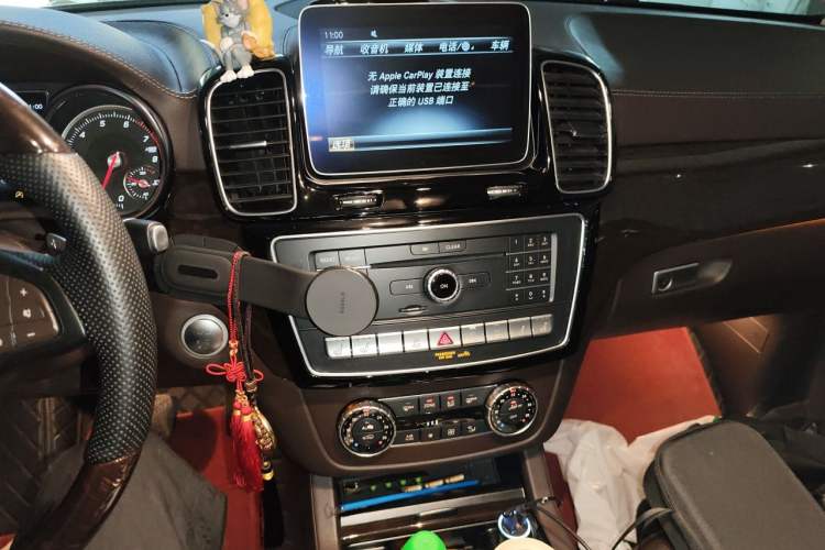 Used Mercedes-Benz GLS 2018 Refreshed GLS 400 4MATIC Dynamic Edition Audio And AC Panel