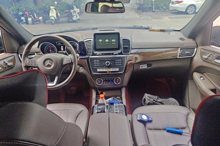 Used Mercedes-Benz GLS 2018 GLS 400 4MATIC Dynamic Model Center Console