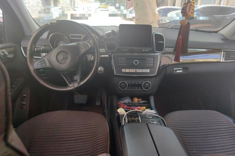 Used Mercedes-Benz GLS 2018 Refreshed GLS 400 4MATIC Dynamic Edition Center Console