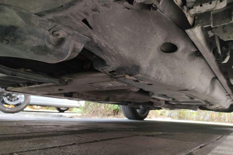 Used Mercedes-Benz GLS  Chassis Front Left