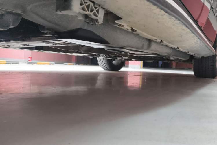Used Mercedes-Benz GLS  Chassis Front Left