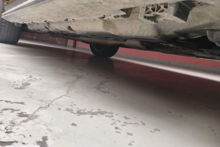 Used Mercedes-Benz GLS  Chassis Front Right