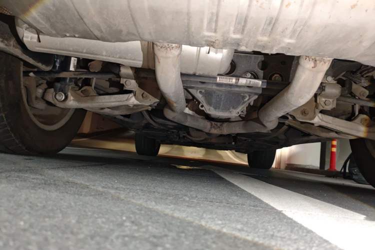 Used Mercedes-Benz GLS 2018 GLS 320 4MATIC Chassis Rear
