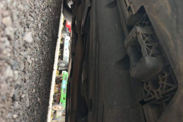 Used Mercedes-Benz GLS  Chassis Rear Left