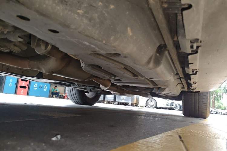 Used Mercedes-Benz GLS 2018 Facelift GLS 320 4MATIC Chassis Rear Left