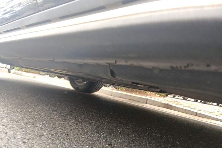 Used Mercedes-Benz GLS 2018 GLS 320 4MATIC Chassis Rear Left
