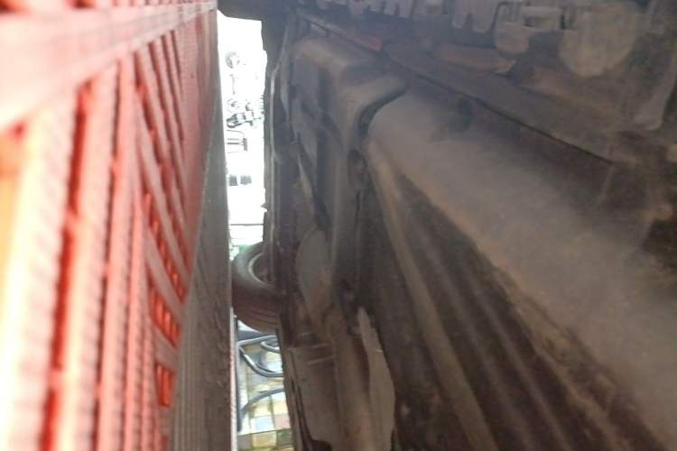 Used Mercedes-Benz GLS 2018 Facelift GLS 320 4MATIC Chassis Rear Left