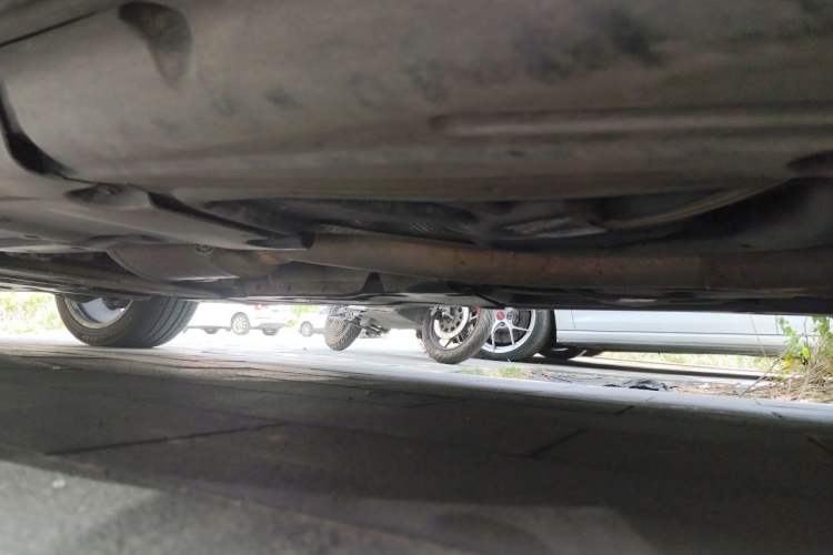 Used Mercedes-Benz GLS  Chassis Rear Left