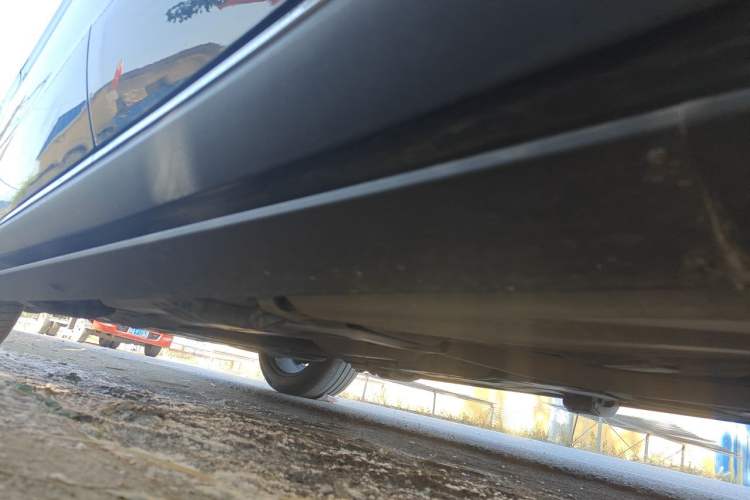 Used Mercedes-Benz GLS 2018 GLS 320 4MATIC Chassis Rear Left