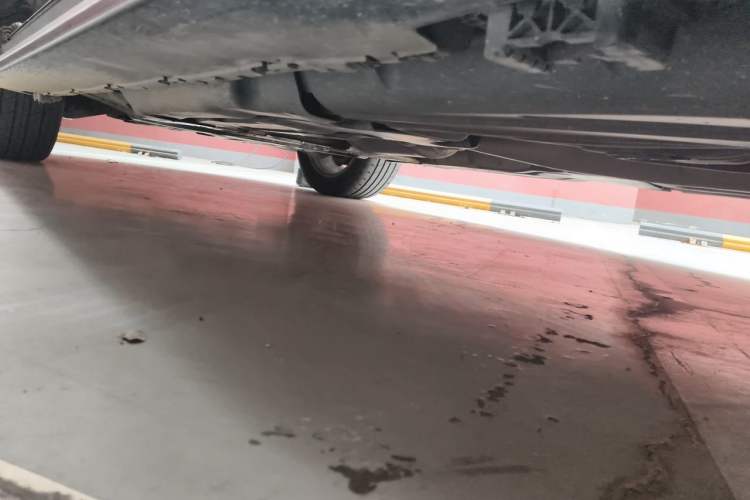 Used Mercedes-Benz GLS  Chassis Rear Left