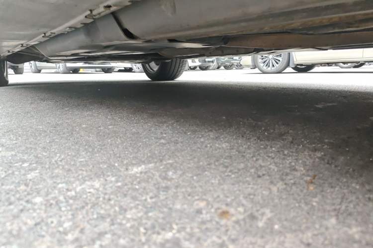 Used Mercedes-Benz GLS  Chassis Rear Left