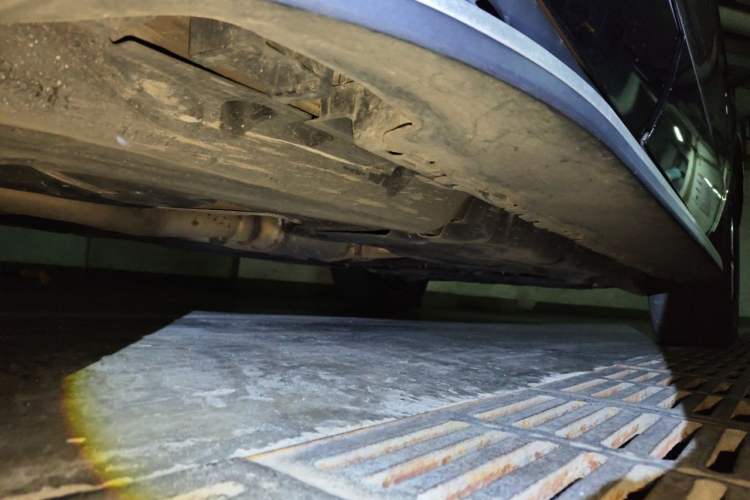 Used Mercedes-Benz GLS 2018 GLS 320 4MATIC Chassis Rear Right