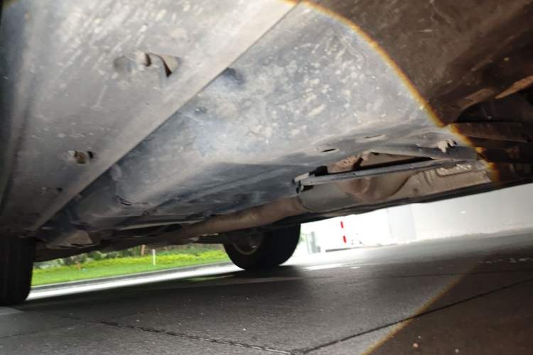 Used Mercedes-Benz GLS 2018 GLS 320 4MATIC Chassis Rear Right