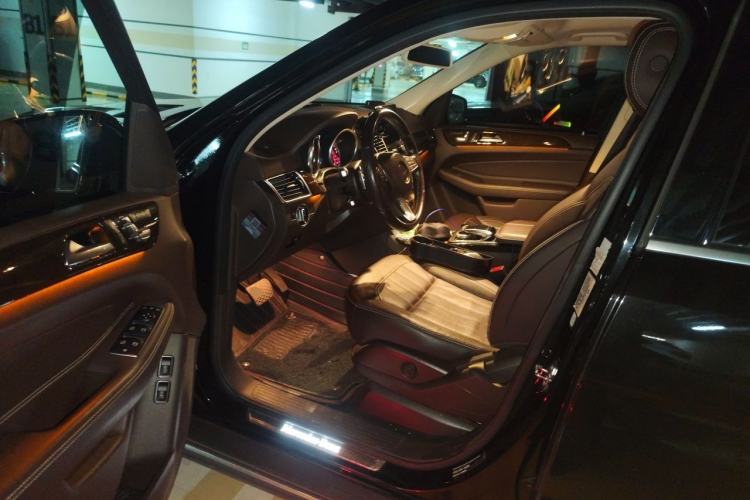 Used Mercedes-Benz GLS 2018 Refreshed GLS 400 4MATIC Dynamic Edition Driver Seat