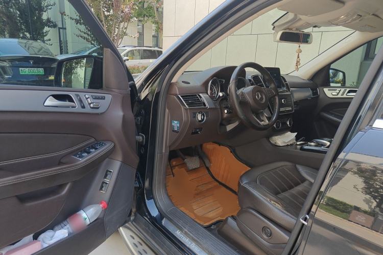 Used Mercedes-Benz GLS 2018 Facelift GLS 320 4MATIC Driver Seat