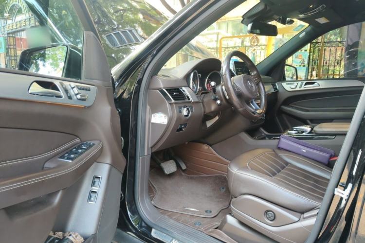 Used Mercedes-Benz GLS 2018 GLS 320 4MATIC Driver Seat