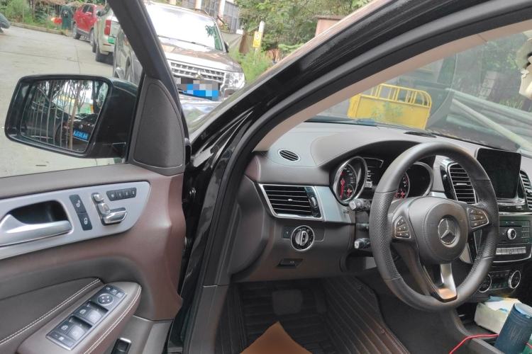 Used Mercedes-Benz GLS 2018 Facelift GLS 320 4MATIC Driver Seat