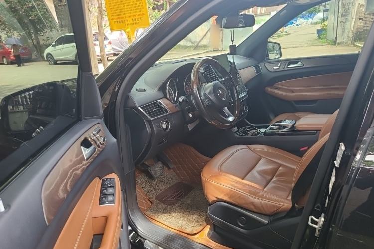 Used Mercedes-Benz GLS 2018 Restyled GLS 400 4MATIC Luxury Edition Driver Seat