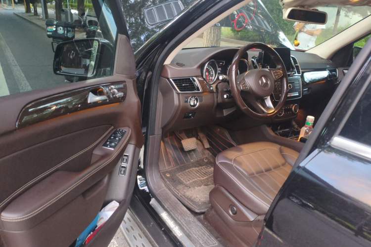 Used Mercedes-Benz GLS 2018 Refreshed GLS 400 4MATIC Dynamic Edition Driver Seat