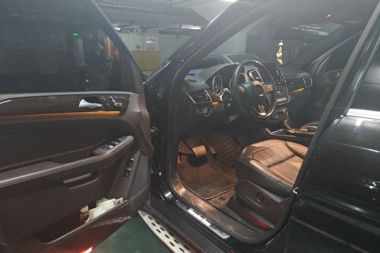 Used Mercedes-Benz GLS 2018 Refreshed GLS 400 4MATIC Dynamic Edition Driver Seat