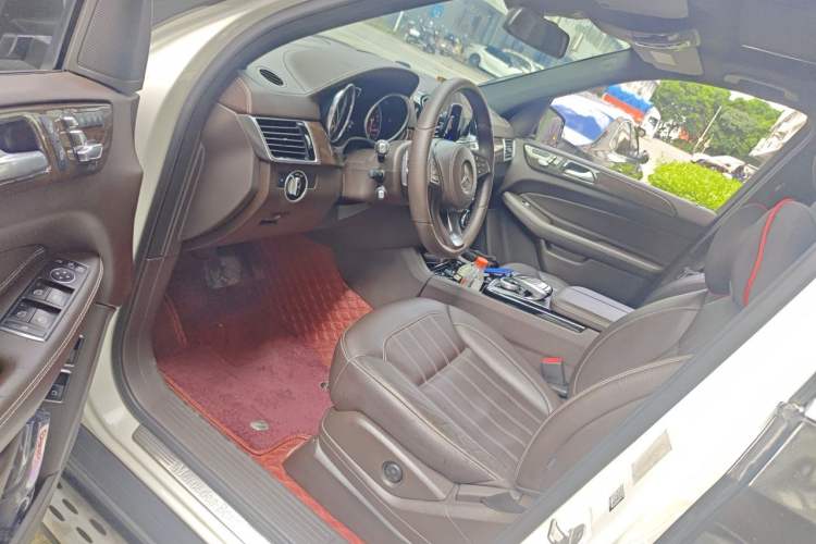 Used Mercedes-Benz GLS 2018 GLS 400 4MATIC Dynamic Model Driver Seat