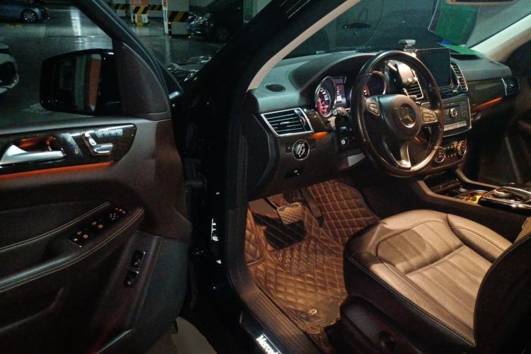 Used Mercedes-Benz GLS 2018 Refreshed GLS 400 4MATIC Dynamic Edition Driver Seat