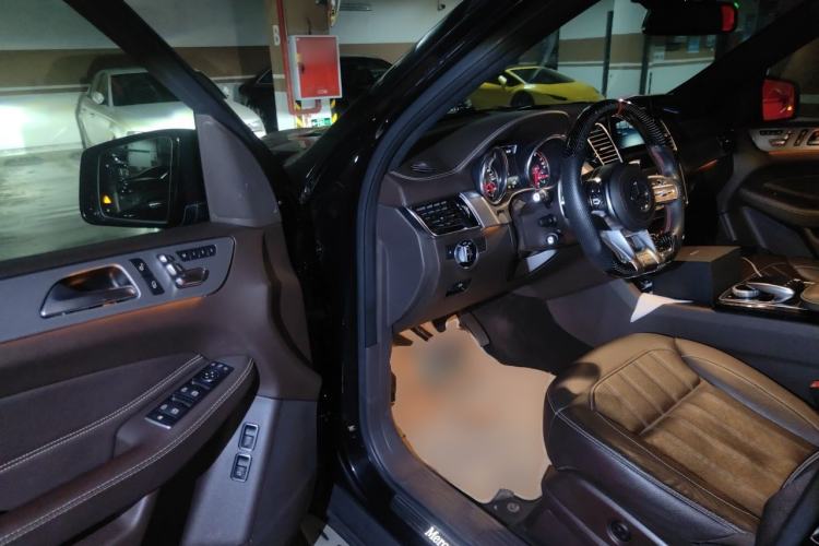 Used Mercedes-Benz GLS 2018 GLS 320 4MATIC Driver Seat