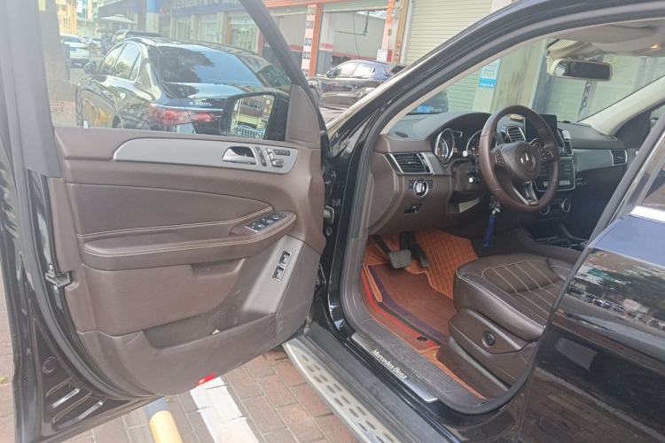 Used Mercedes-Benz GLS 2018 Facelift GLS 320 4MATIC Driver Seat