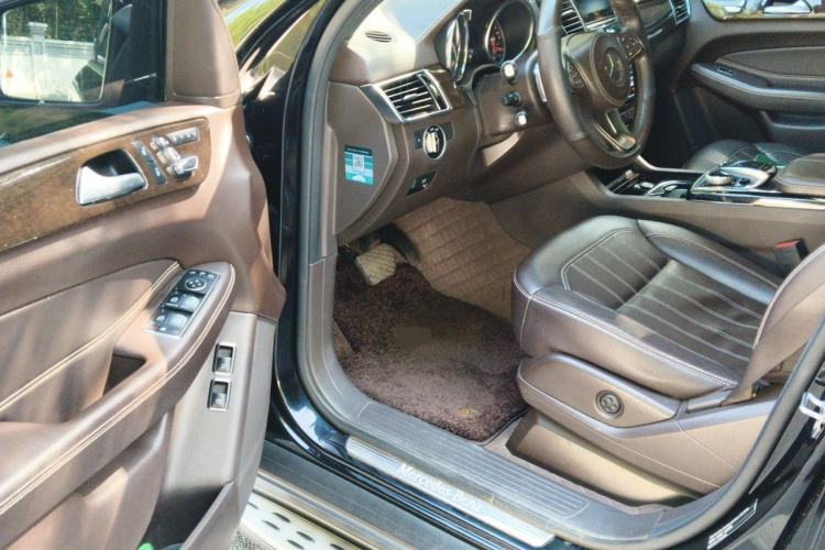 Used Mercedes-Benz GLS 2018 Refreshed GLS 400 4MATIC Dynamic Edition Driver Seat