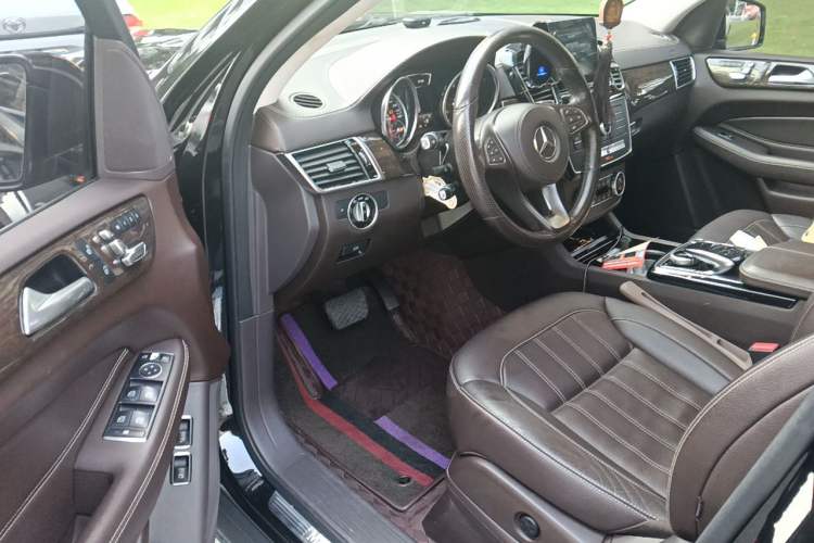 Used Mercedes-Benz GLS 2018 Refreshed GLS 400 4MATIC Dynamic Edition Driver Seat