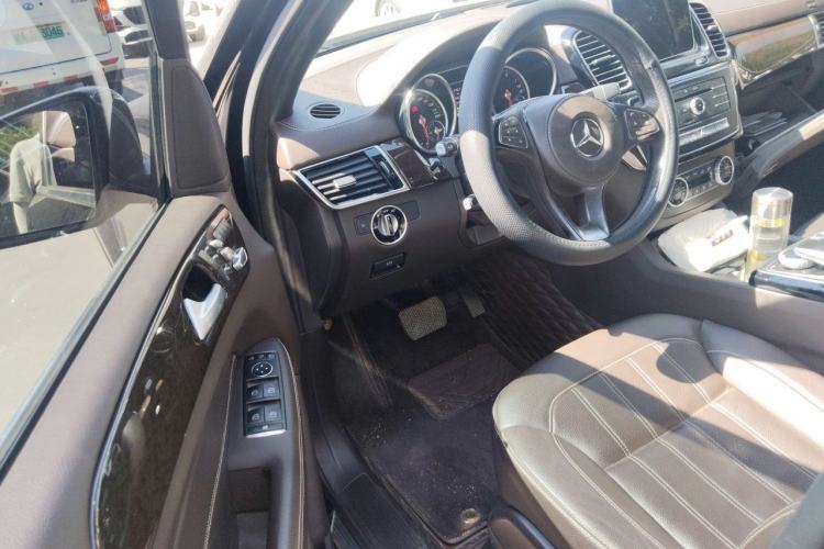 Used Mercedes-Benz GLS 2018 Refreshed GLS 400 4MATIC Dynamic Edition Driver Seat