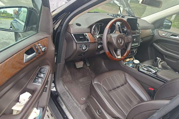 Used Mercedes-Benz GLS 2018 GLS 320 4MATIC Driver Seat