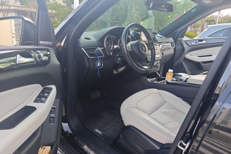 Used Mercedes-Benz GLS  Driver Seat
