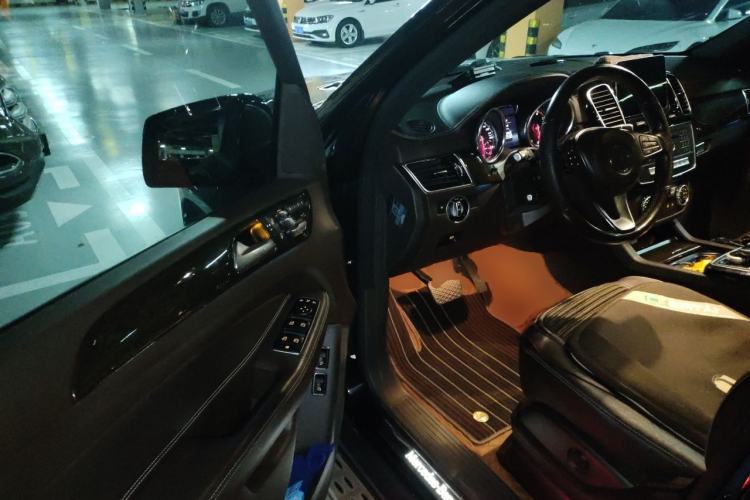 Used Mercedes-Benz GLS 2018 Refreshed GLS 400 4MATIC Dynamic Edition Driver Seat